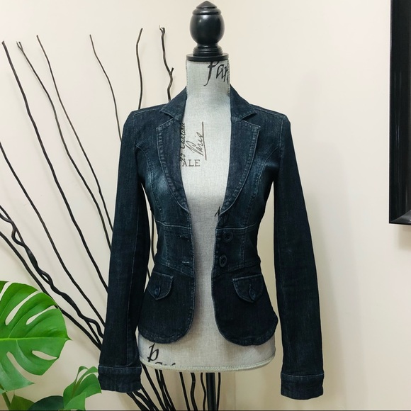 Fitted Denim Jacket Longsleeves - Picture 1 of 7